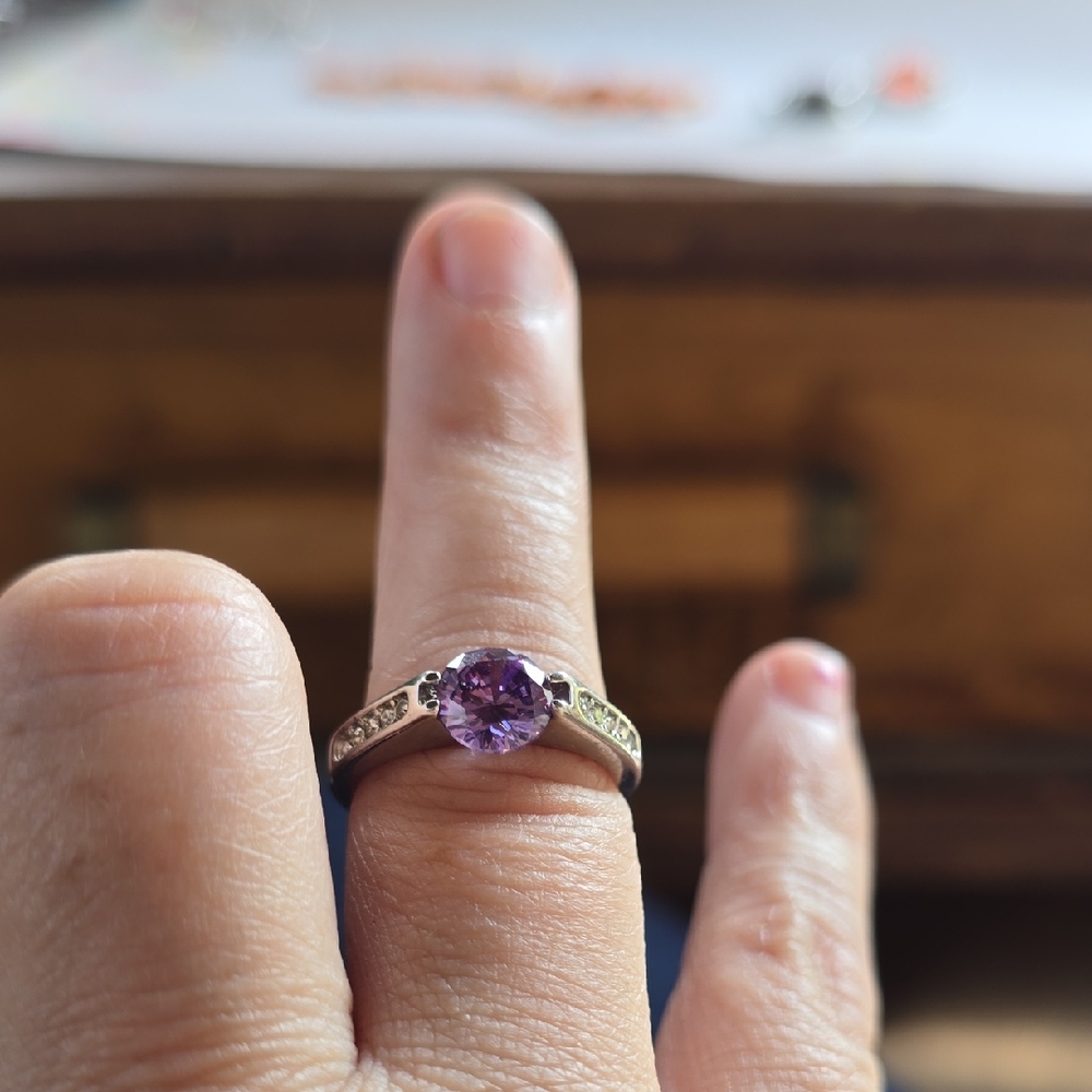 Elegant Purple Gemstone Ring